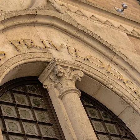 Privilodges Chateau Perrin Ξενοδοχείο