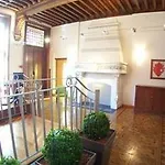 Privilodges Chateau Perrin Grenoble