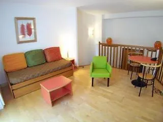 Privilodges Chateau Perrin Grenoble
