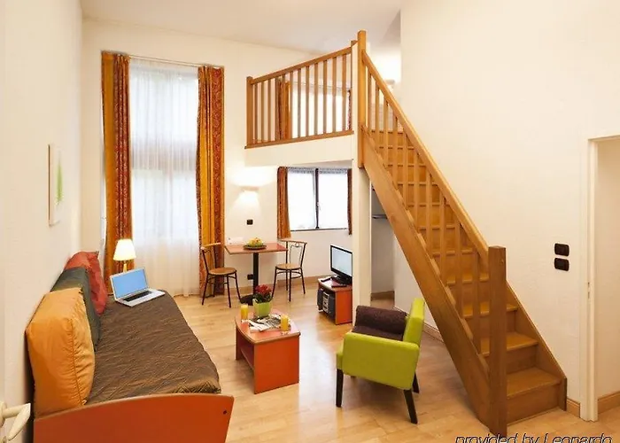 Privilodges Chateau Perrin 4*