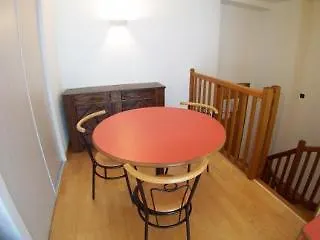 מלון Privilodges Chateau Perrin 4*