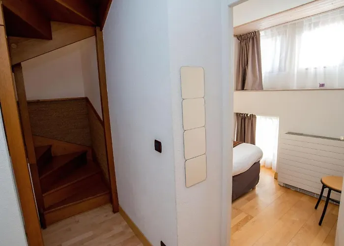 Privilodges Chateau Perrin 4*