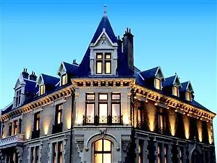 מלון Privilodges Chateau Perrin