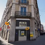 Hotel Privilodges Chateau Perrin