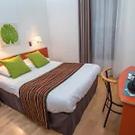 Privilodges Chateau Perrin Hotel 4*