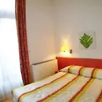 Privilodges Chateau Perrin Hotel Grenoble